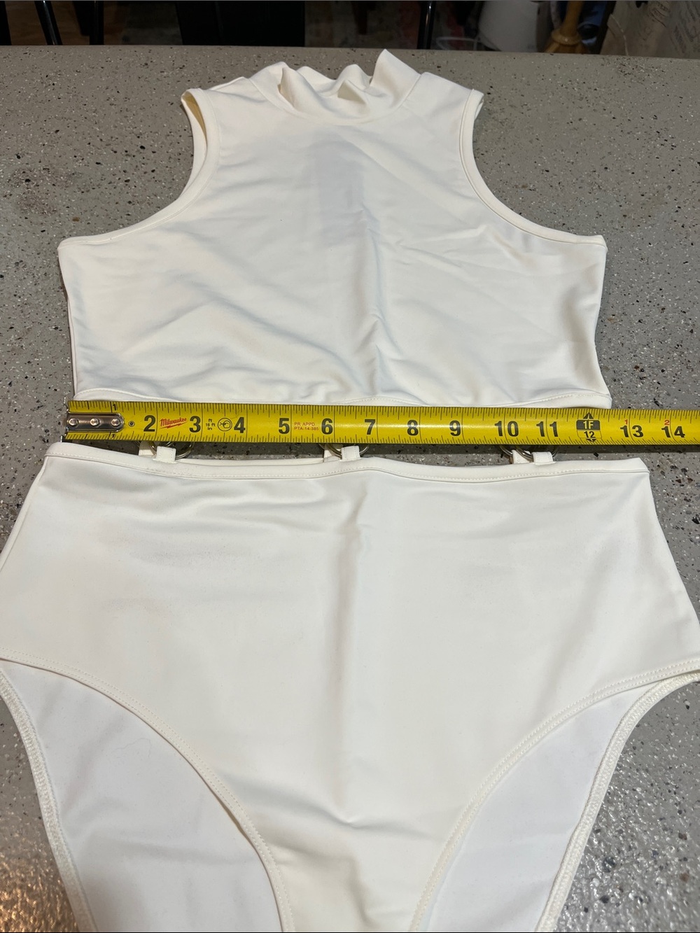 TRUE RELIGION CUT OUT O-RING BODYSUIT CREAM WHITE SIZE MEDIUM NEW WITH TAGS - Picture 14 of 15